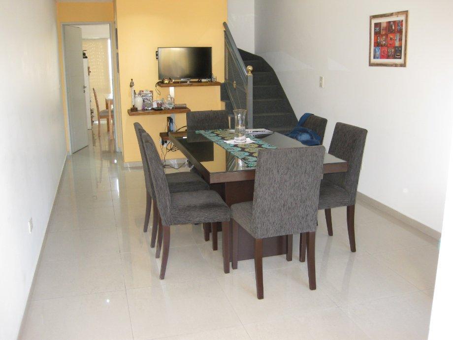 Triplex 4 ambientes en venta en Ramos Mejia