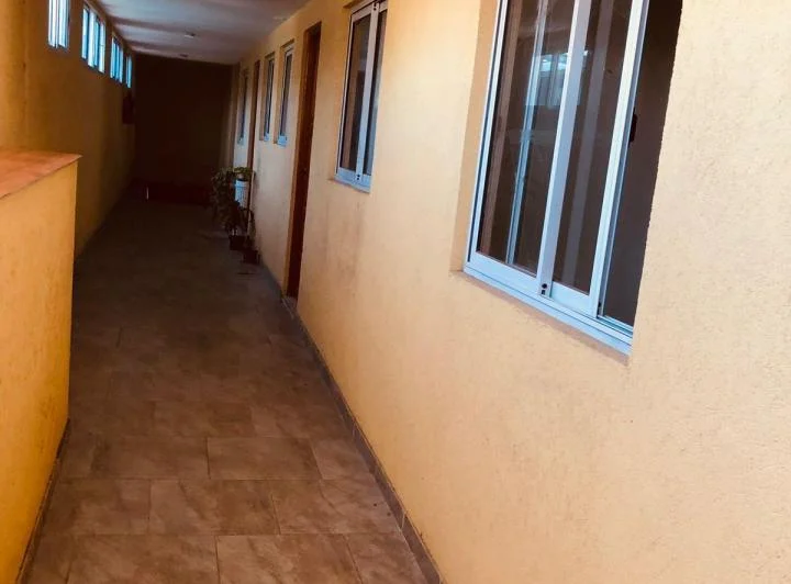 Departamento en alquiler en Villa Luzuriaga 4