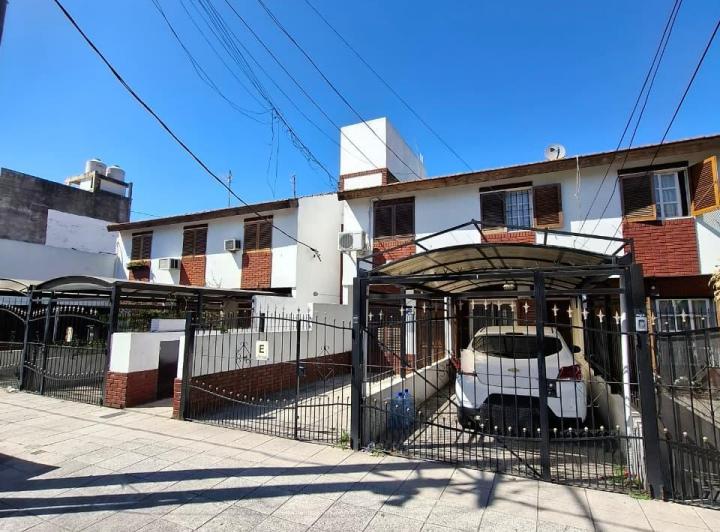 Duplex tres ambientes en alquiler en San Justo 3