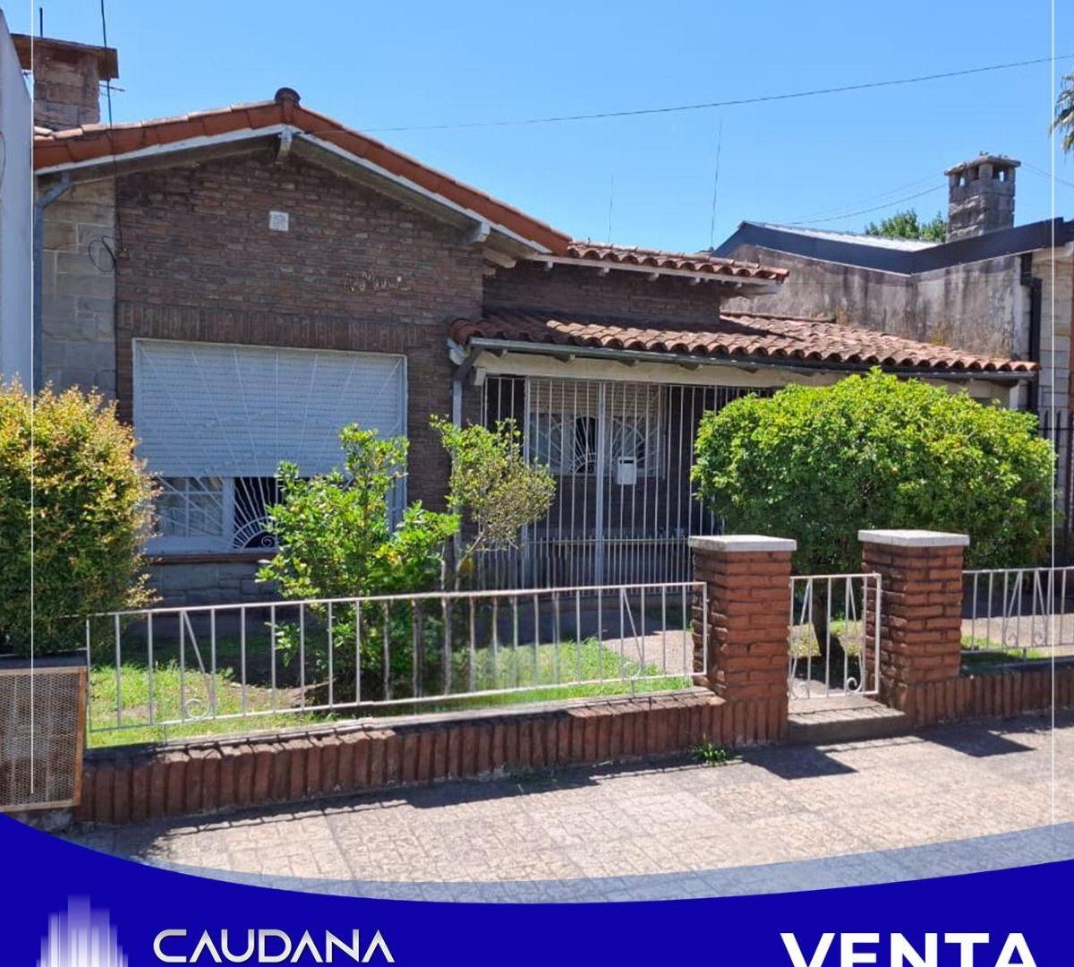 Casa en venta en Villa Luzuriaga