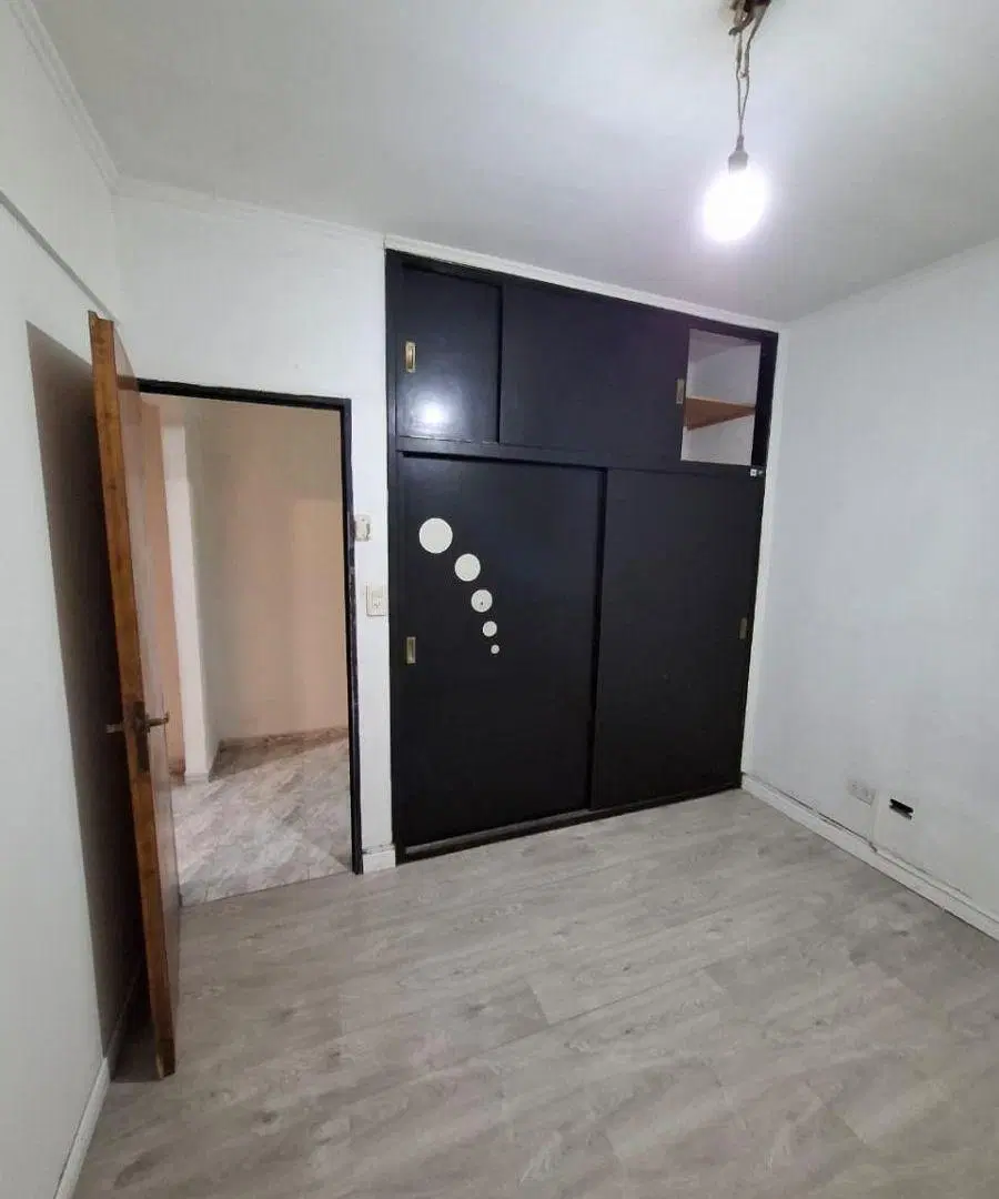 Departamento de tres ambientes en alquiler en San Justo 4