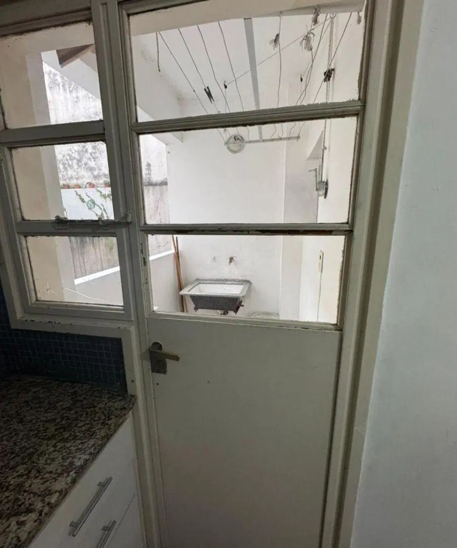 Departamento tres ambientes con cochera en venra en Villa Sarmiento 2