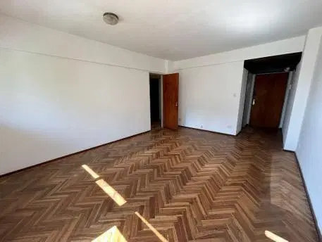 Departamento en Zona Centro 5