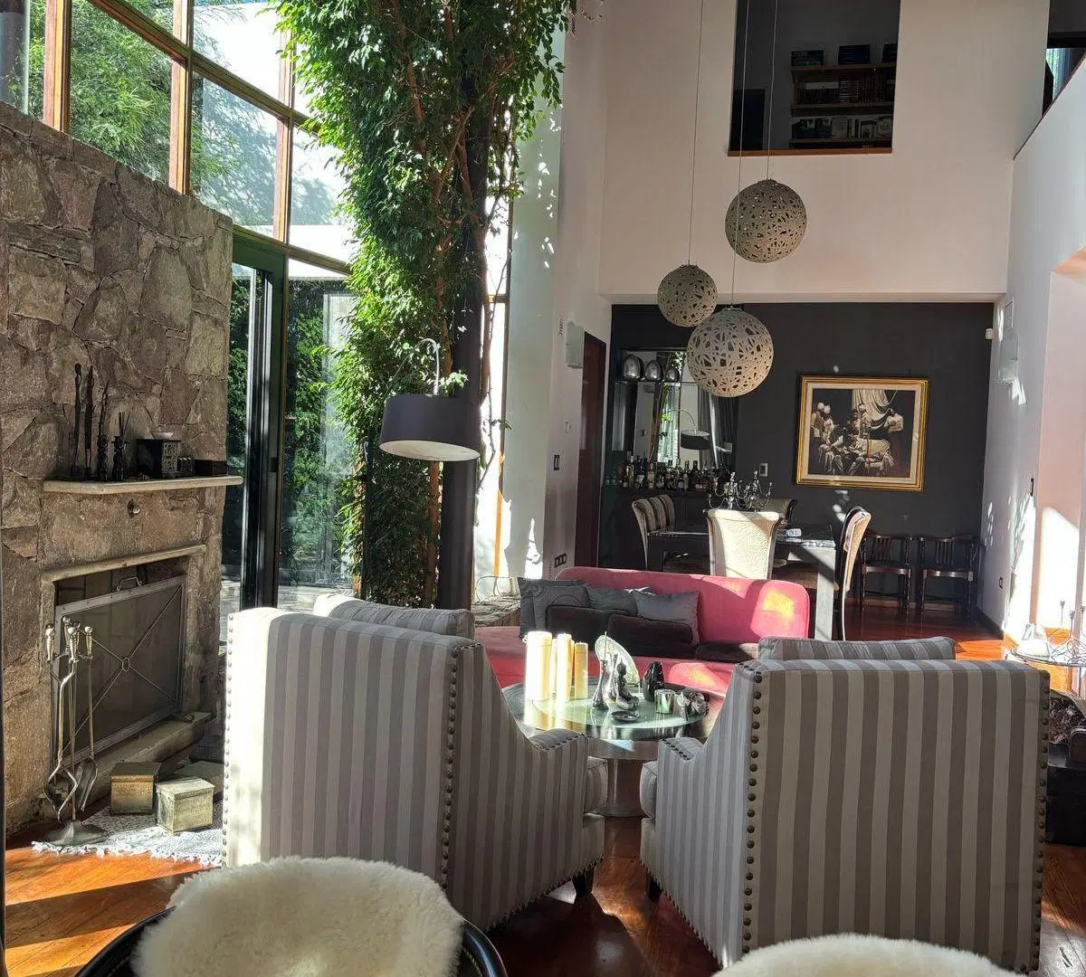 Casa en venta en Barrio Lomas de la Carolina - Fondo Arroyo y Golf 4
