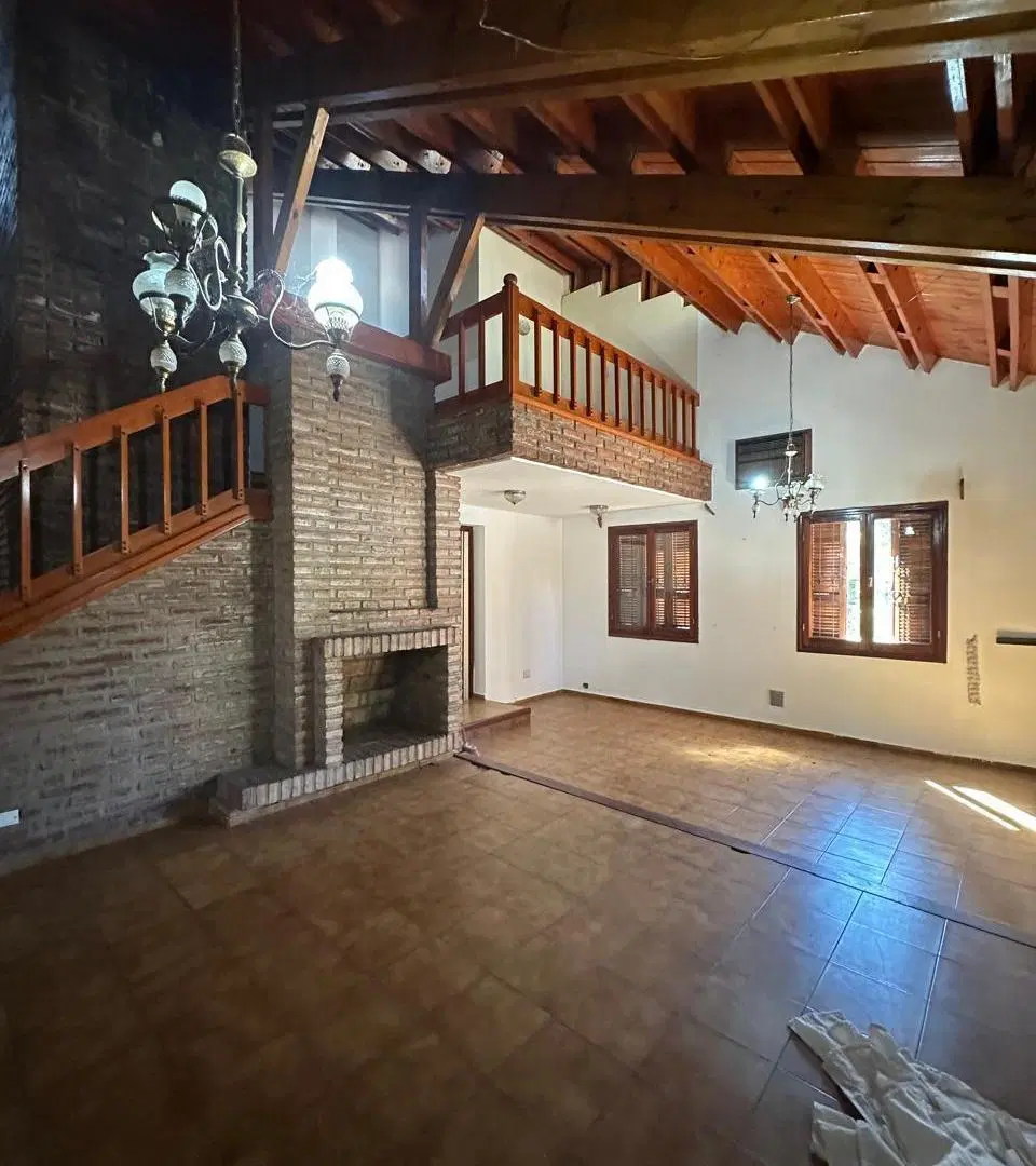 Casa esquina Barros Pasos y Roque Ferrira, en Urca, Venta 3 dormitorios 2