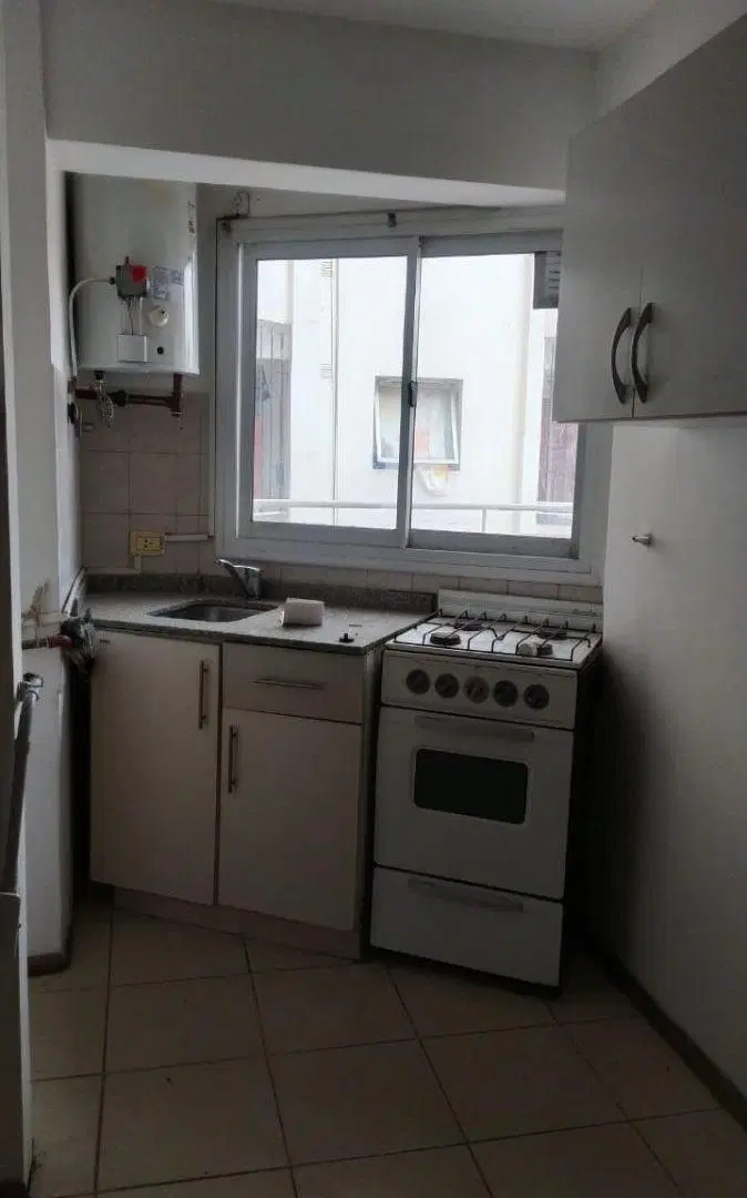 Departamento de 47 m² con 1 dormitorio en alquiler en Alberdi 5