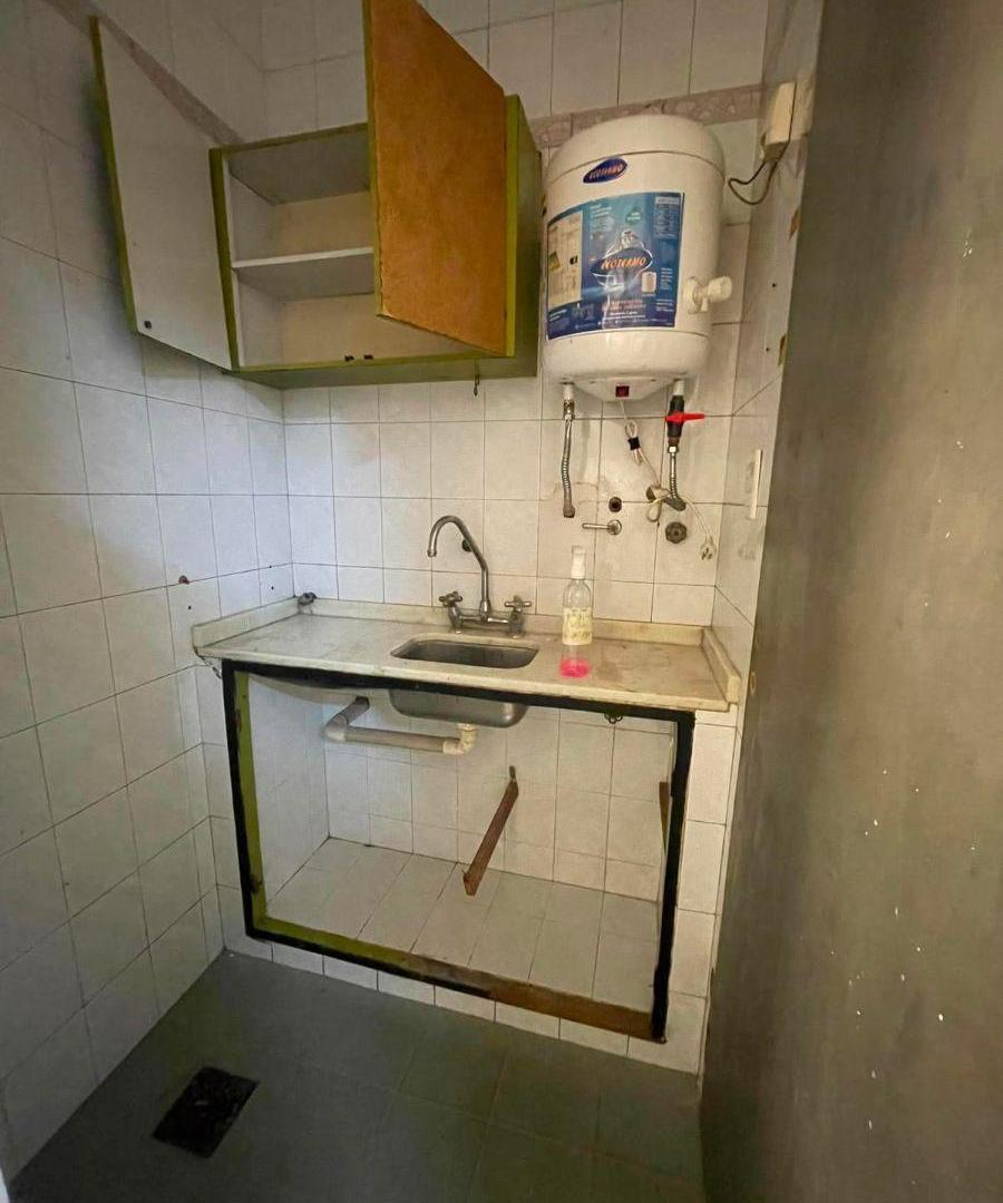 Foto de Local comercial de 40 m² mas dpto de 1 dormitorio, imagen 4