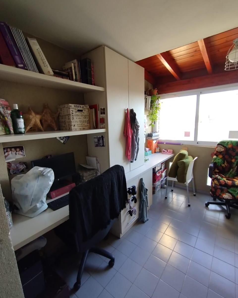 Depto Semipiso 2 Dormit Balcones Asador y Cochera 4