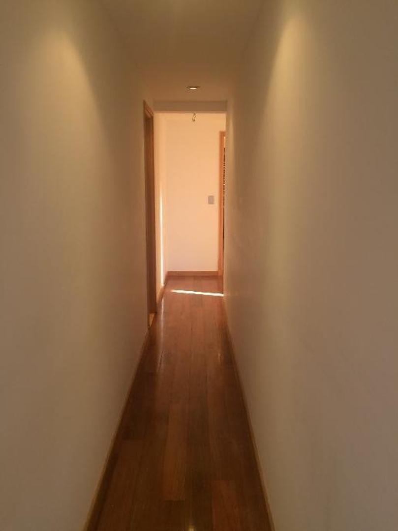 Excelente semipiso.4amb+balcónes+sum+piscina+venta Quilmes Centro