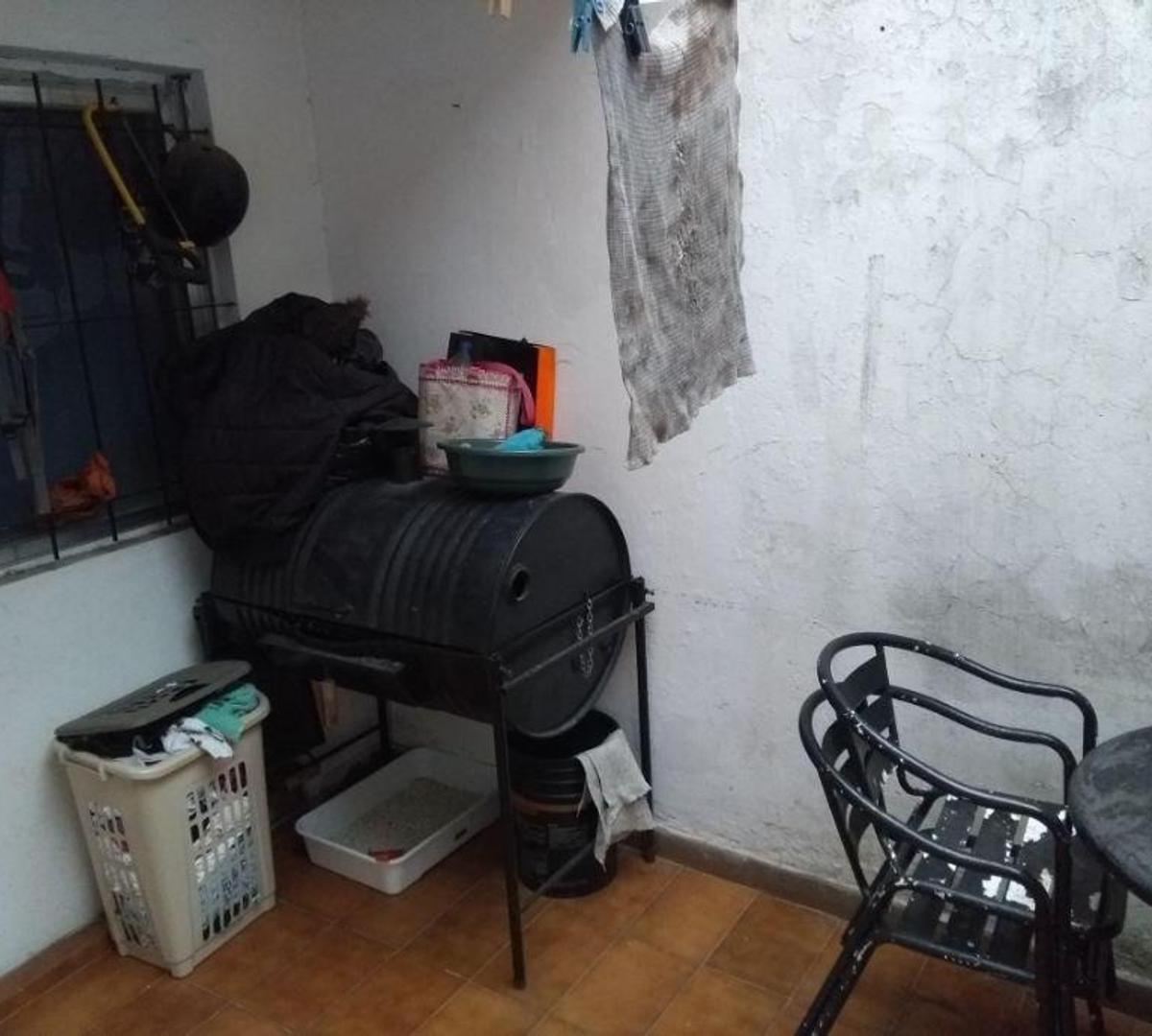 Foto de Casa PH 2 amb.c/patio. Venta Quilmes Centro, imagen 4