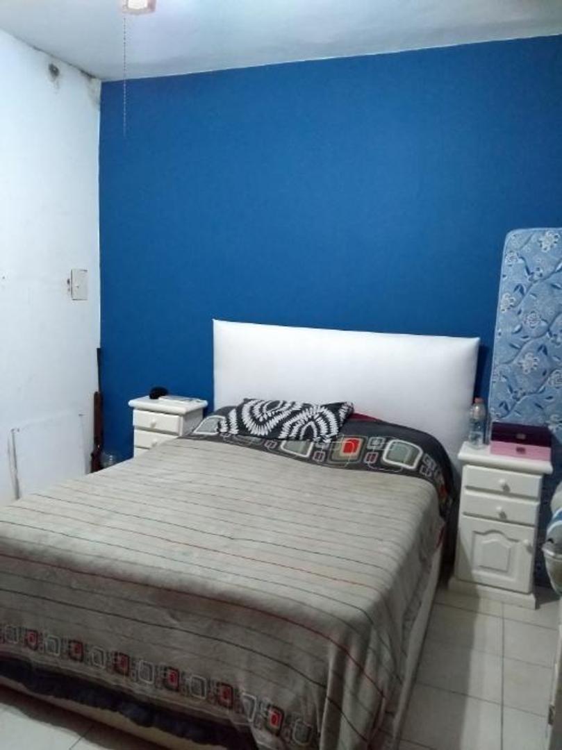 Casa PH 2 amb.c/patio. Venta Quilmes Centro