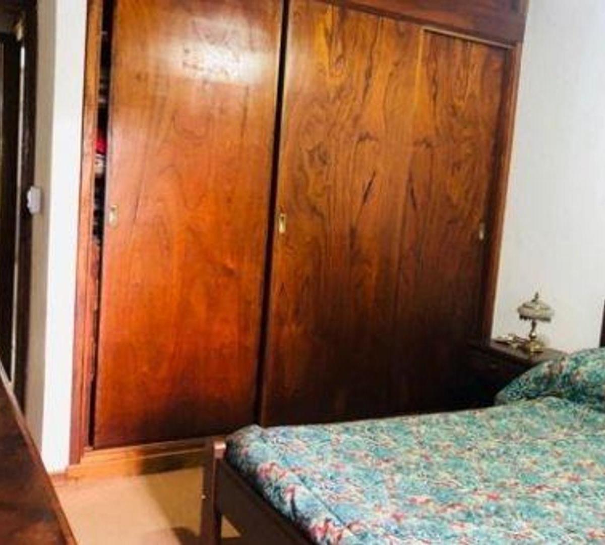 Chalet 5 amb.+2cocheras.Venta Gral.Madariaga