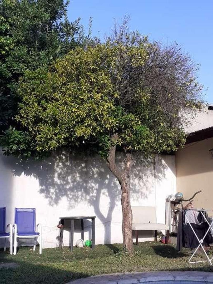 Casa 5 amb+piscina. Quilmes Oeste