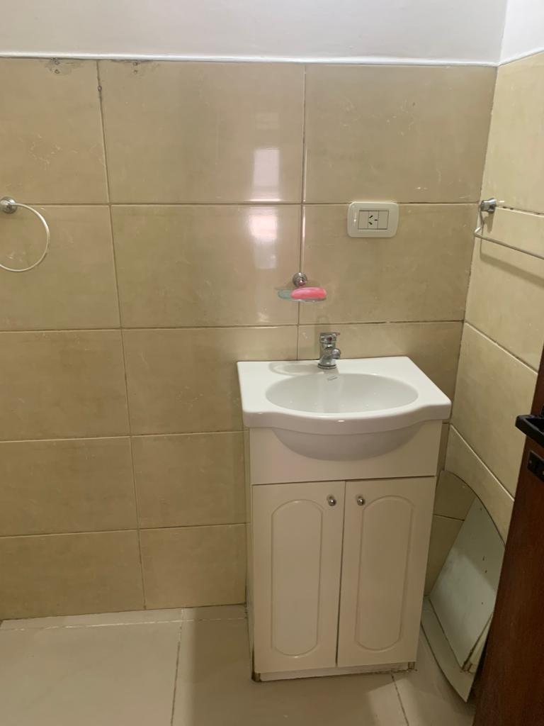 Foto de Local+2 privados+2baños+Kitchinet.Venta Guido 261 Quilmes, imagen 4