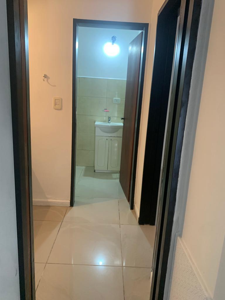 Foto de Local+2 privados+2baños+Kitchinet.Venta Guido 261 Quilmes, imagen 3