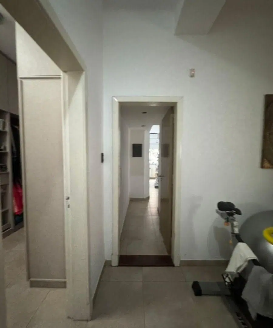 Amplio PH reciclado a nuevo.3amb+3baños+cochera+terraza.Gran Canaria 733,Quilmes 5