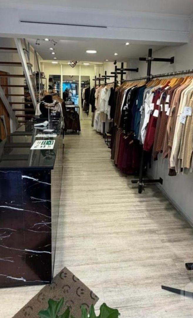 Foto de Excelente local con entre piso,45mts. Alsina 260 Quilmes centro, imagen 5