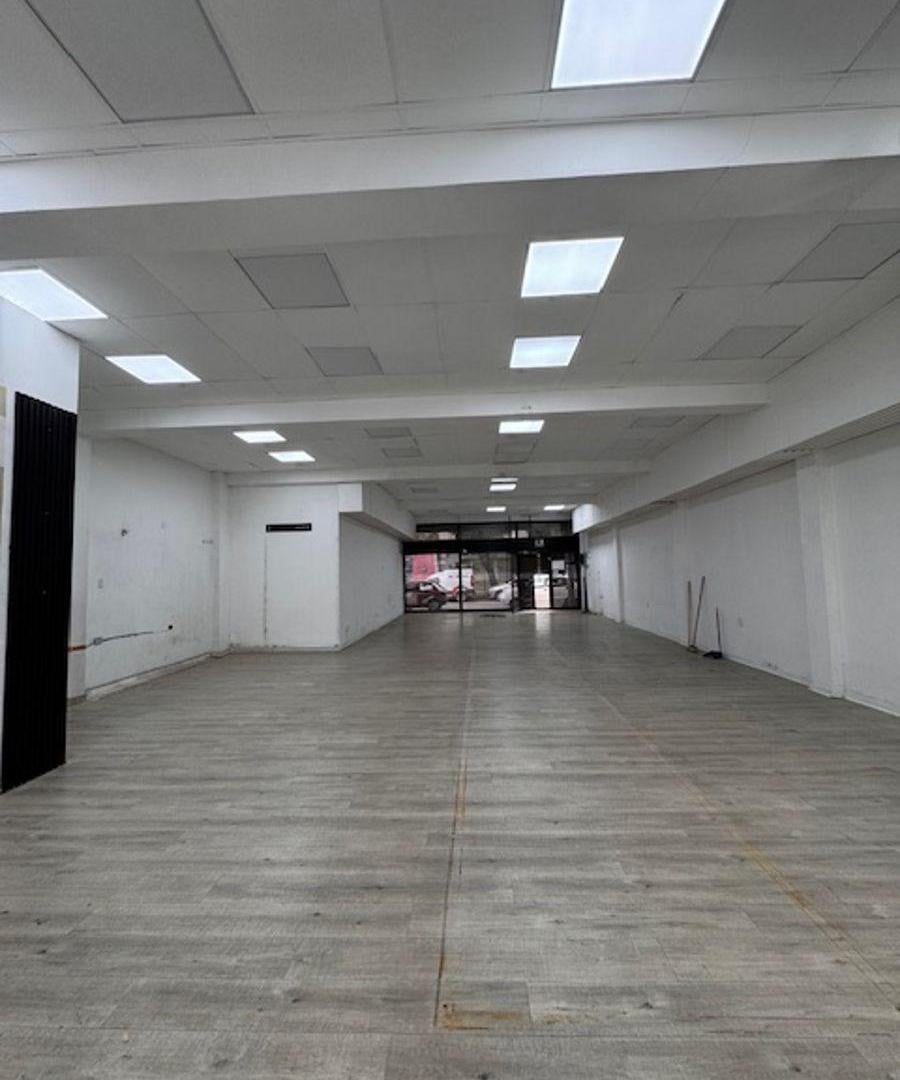 Foto de Magnífico local en alquiler 173 m2.Garibaldi 308,Quilmes centro, imagen 4