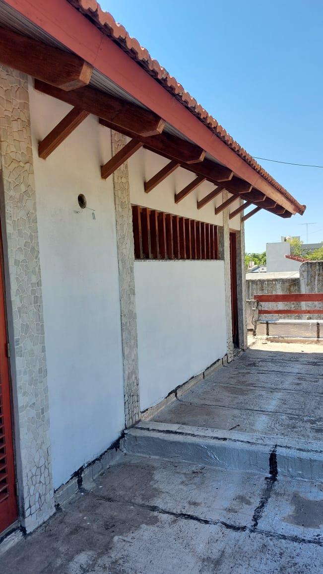 Venta Importante Casa en Rafaela, Patio, Pileta, Quincho 2