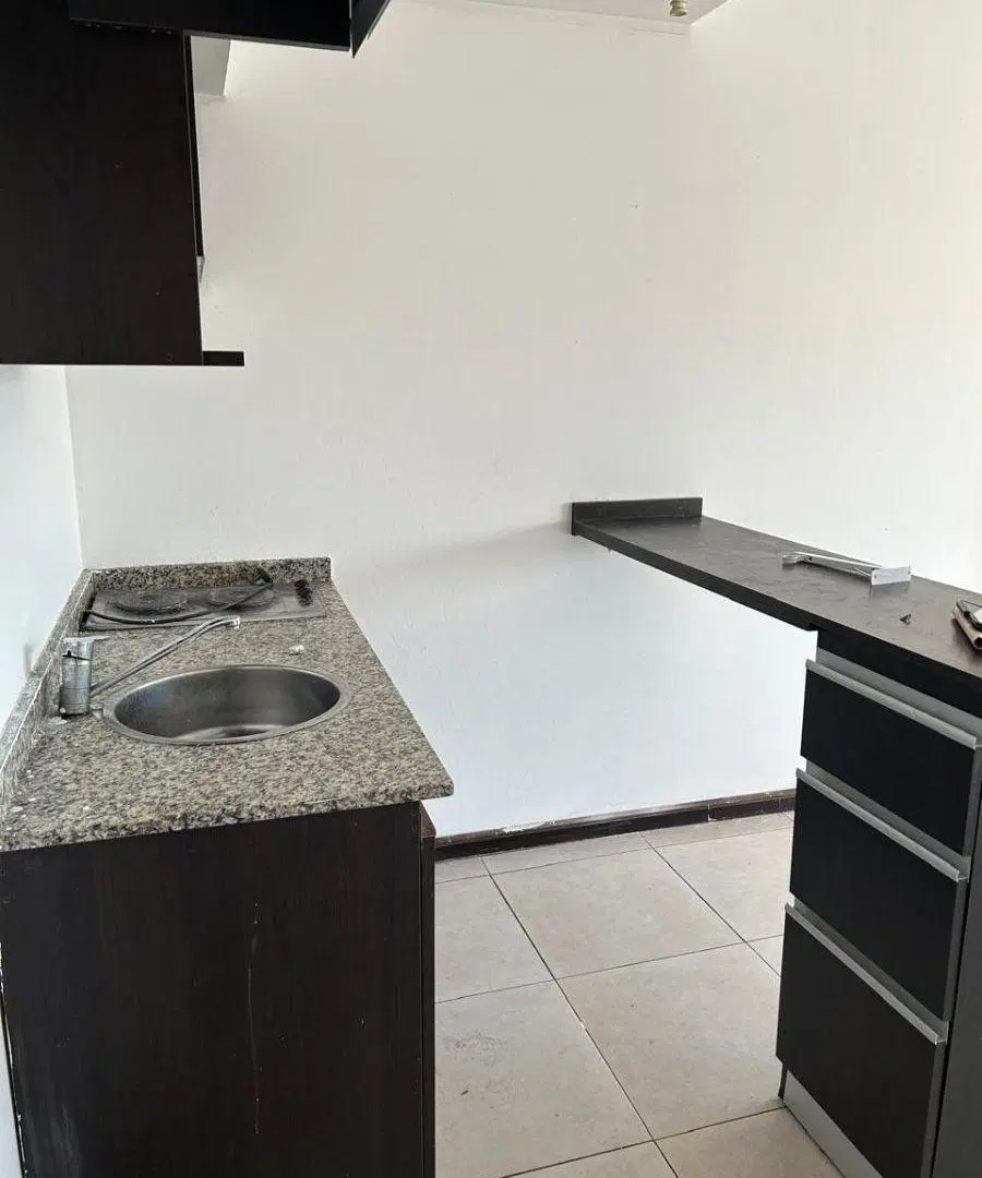 SUPER LUMINOSO MONOAMBIENTE CON BALCON -PISO 8º-AMENITIES 3