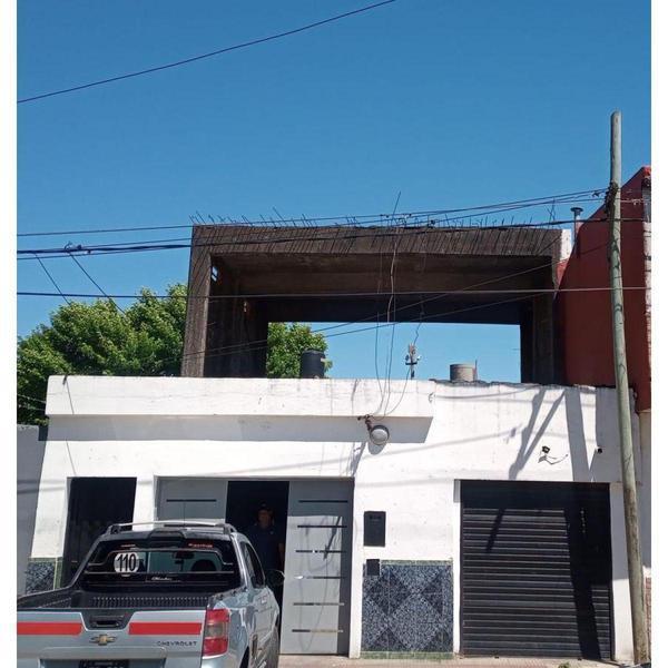 Venta Depósito y Local Comercial - Bella Vista, Rosario 5