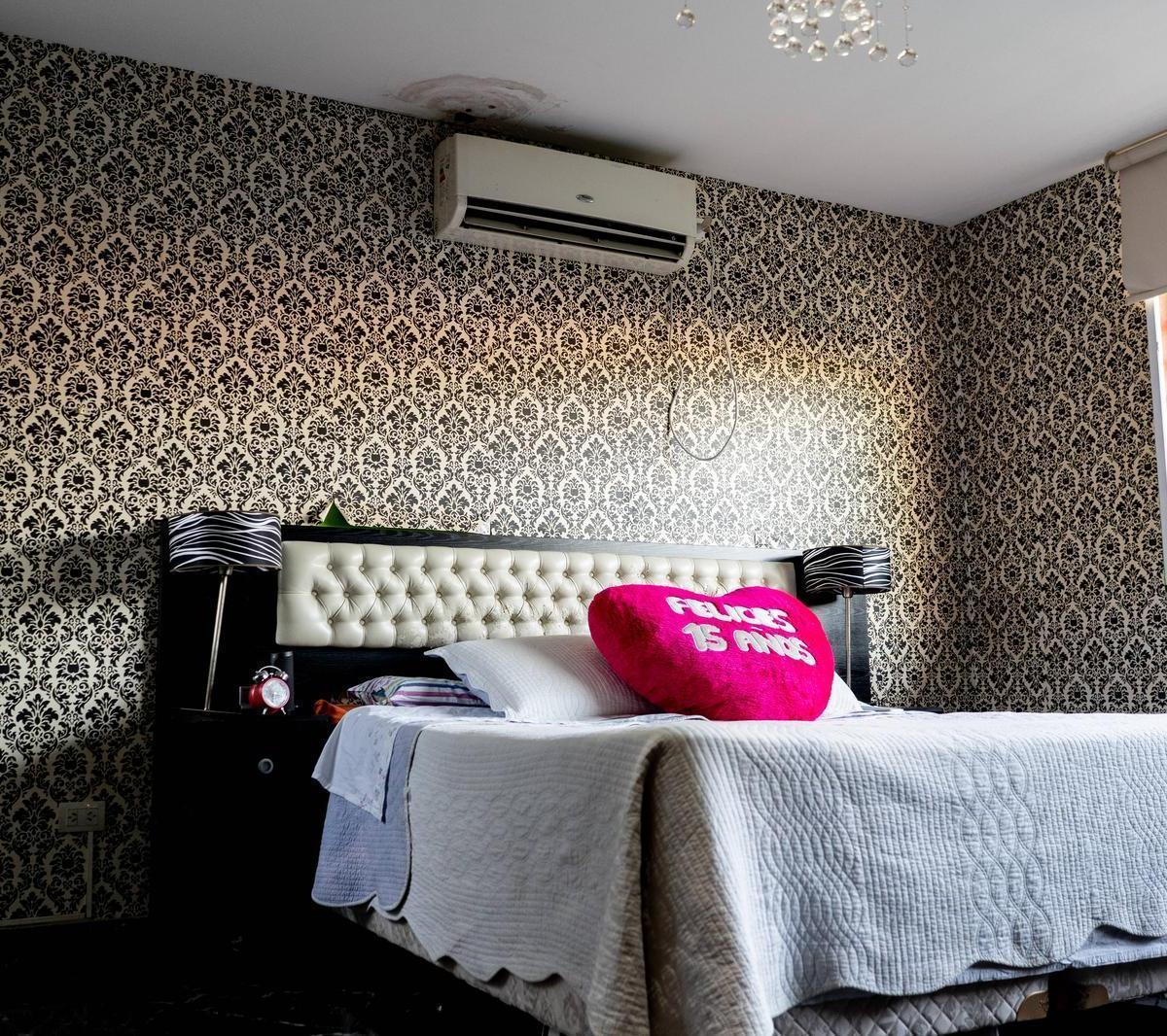Venta Casa 4 Dorm. con Cochera, Quincho y Parrillero - La Tablada, Rosario 4