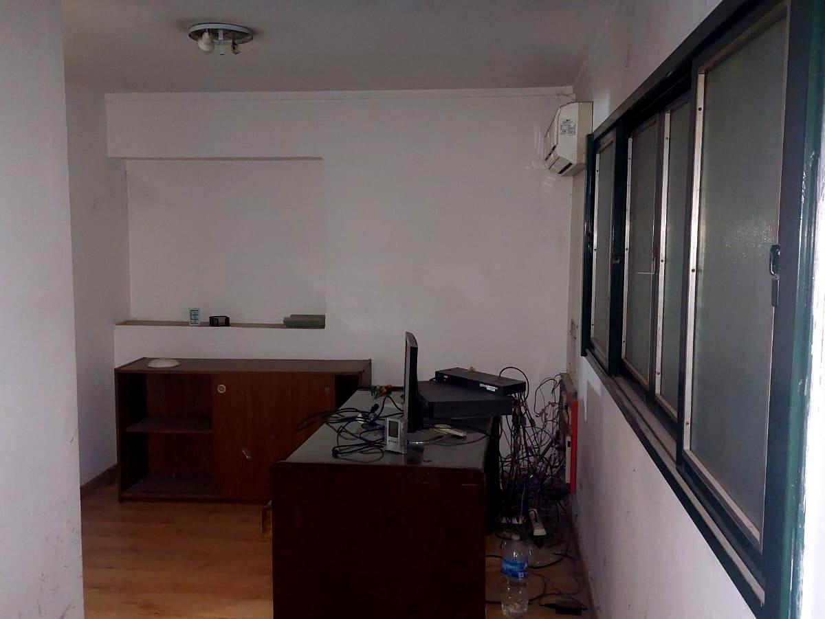 Venta Galpón con Entrada Apta Camiones en Próximo Mercado de Productores - Bella Vista, Rosario 4