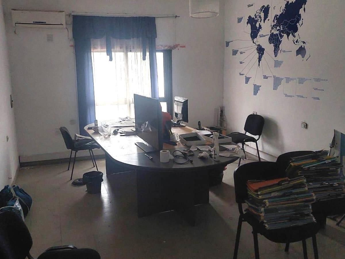 Venta Galpón con Varias Oficinas, Pb y 2 Pisos - Bella Vista, Rosario 5