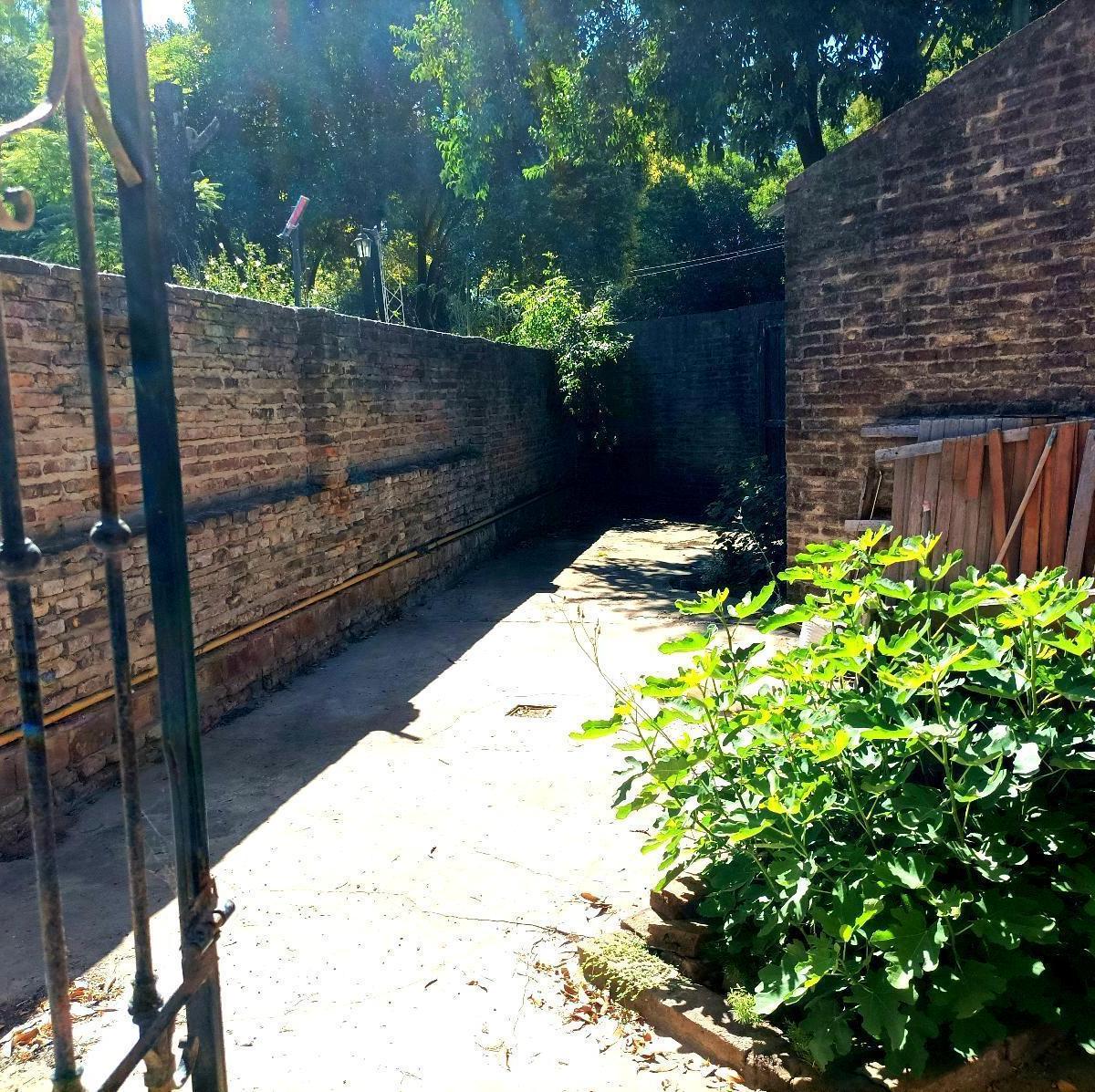 Venta Casa 2 Dorm. con Pileta y Jardín - Pueblo Esther 5