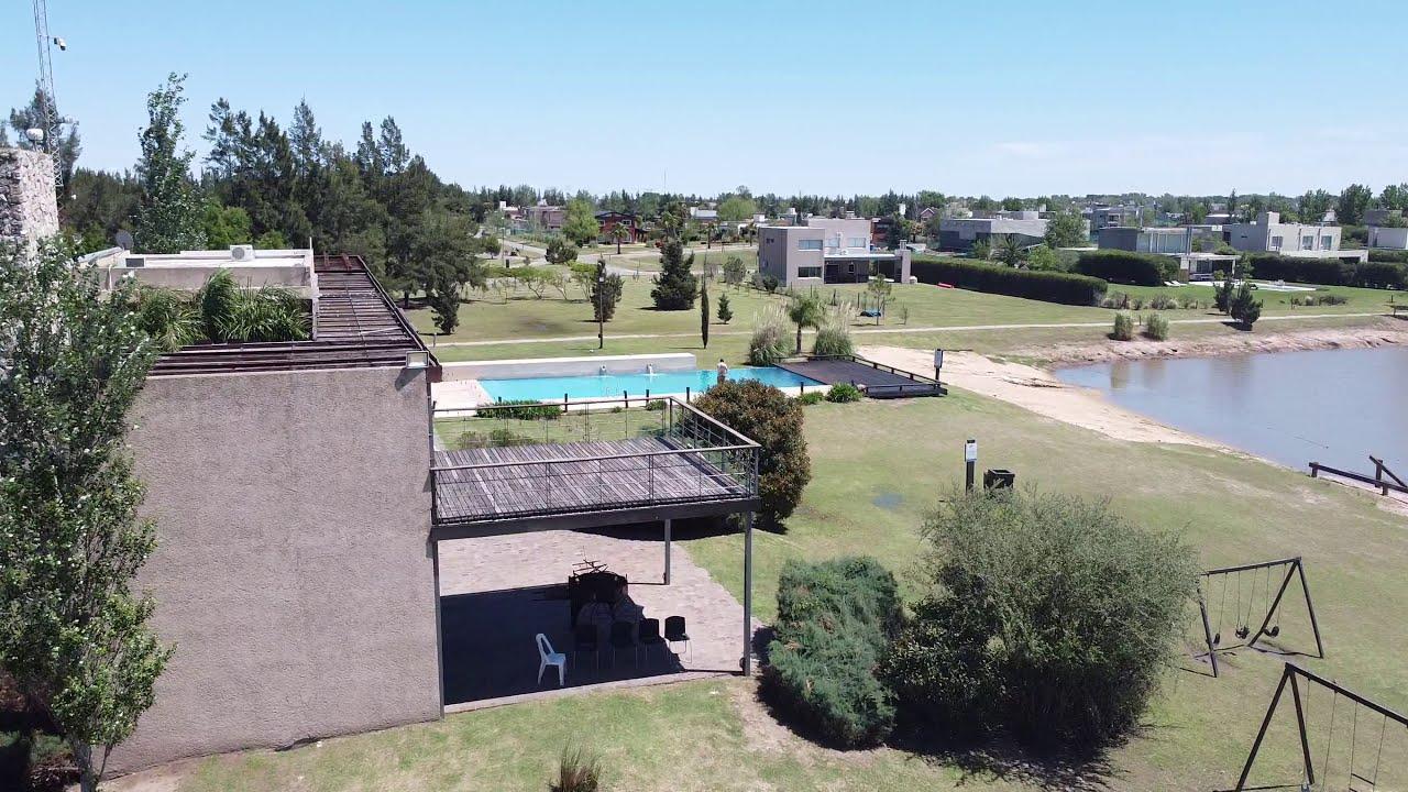 VENTA Terreno fondo al lago PUERTO ROLDAN