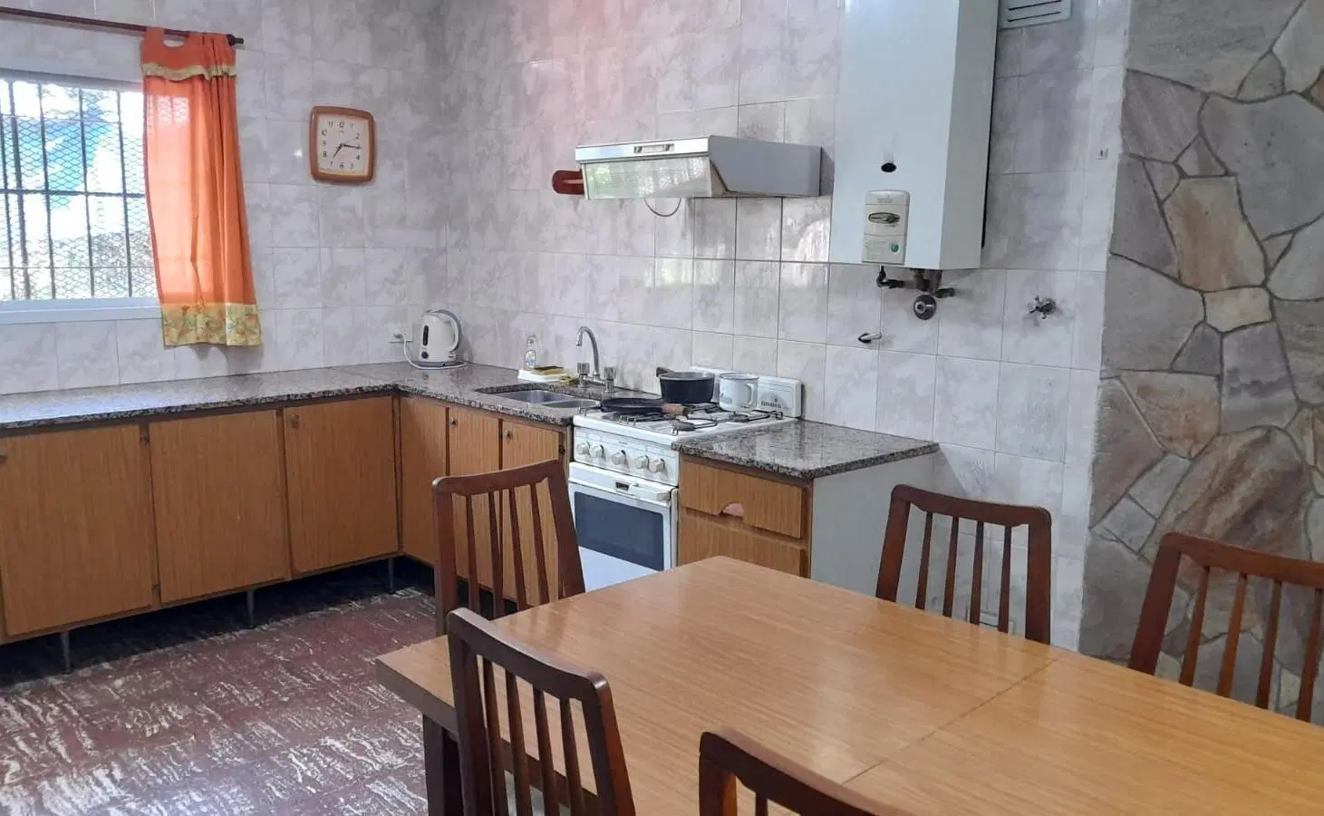 Venta casa 2 dormitorios c/cochera - Belgrano, Rosario 1