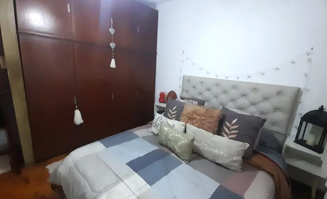 Venta - Departamento planta baja 2 dormitorios al frente Abasto 8