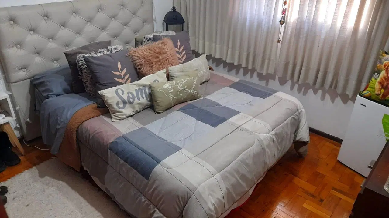 Venta - Departamento planta baja 2 dormitorios al frente Abasto 4