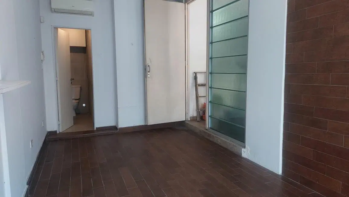 Oficina en Echesortu 4