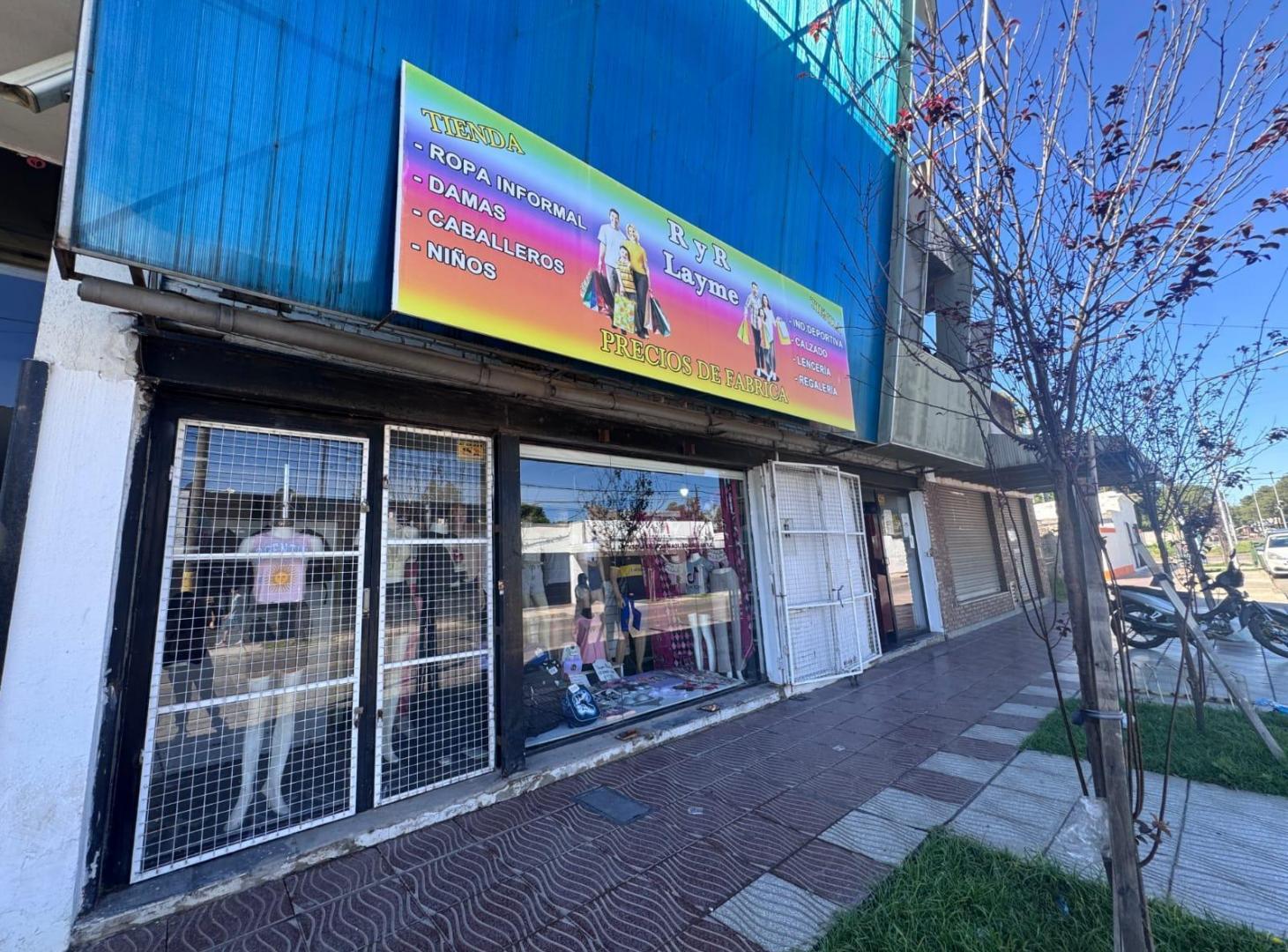 Foto de VENTA GRAN LOCAL SAN LORENZO AV. SAN MARTIN, imagen 2