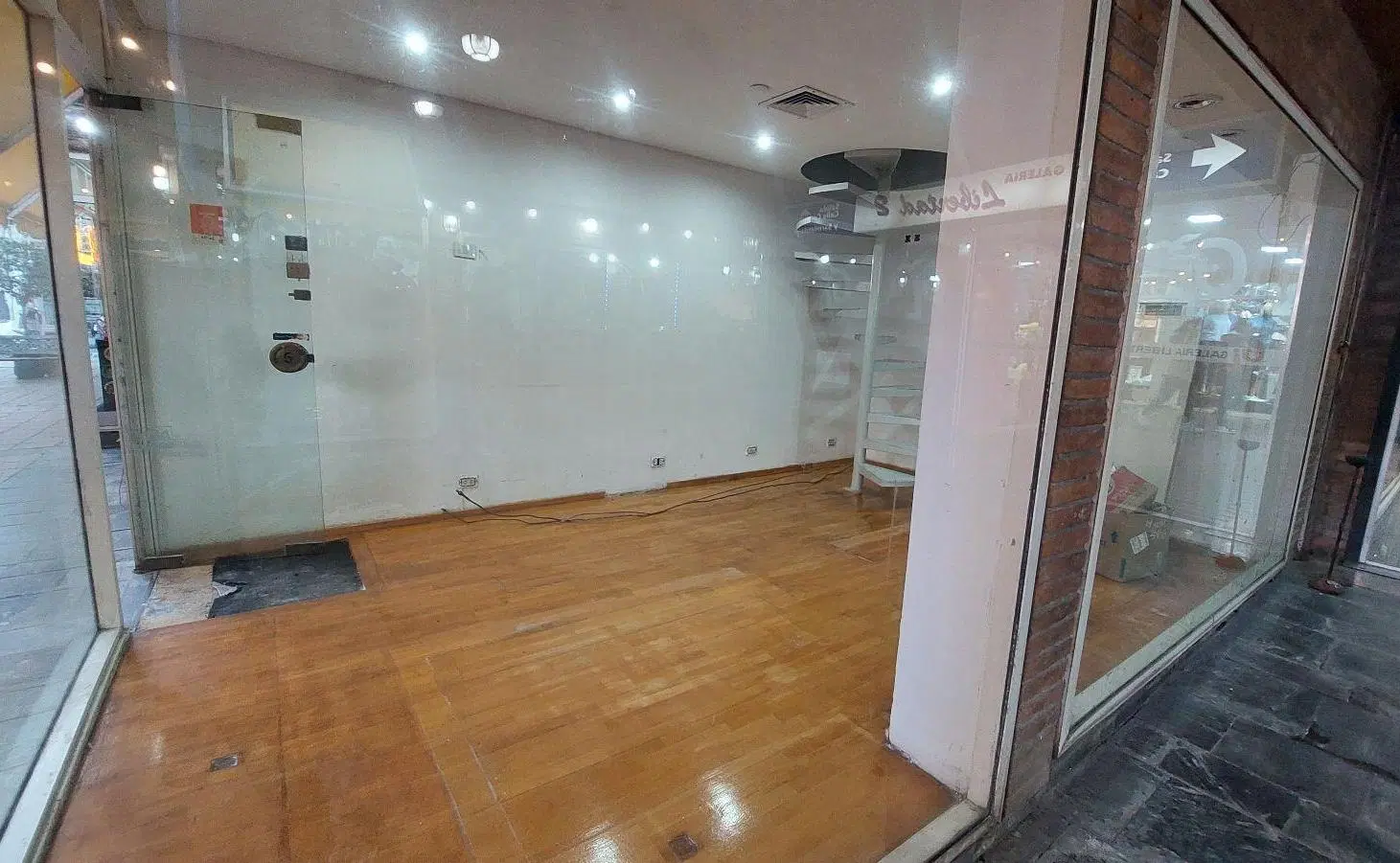 Local en Centro 5