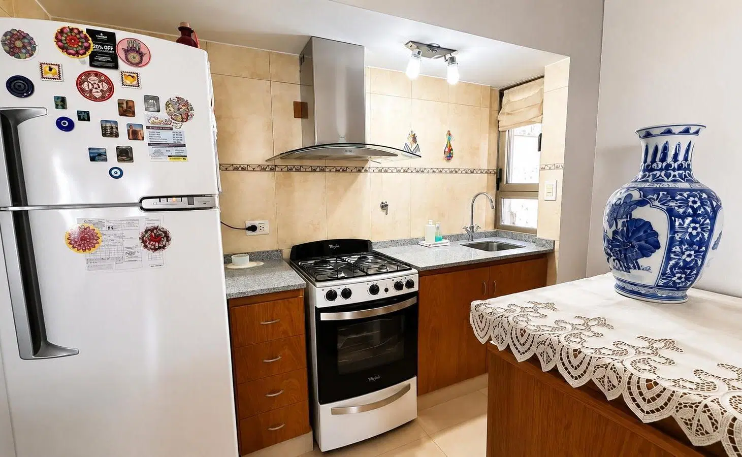 Venta Departamento 2 dormitorios por escalera - Centro, Rosario 3