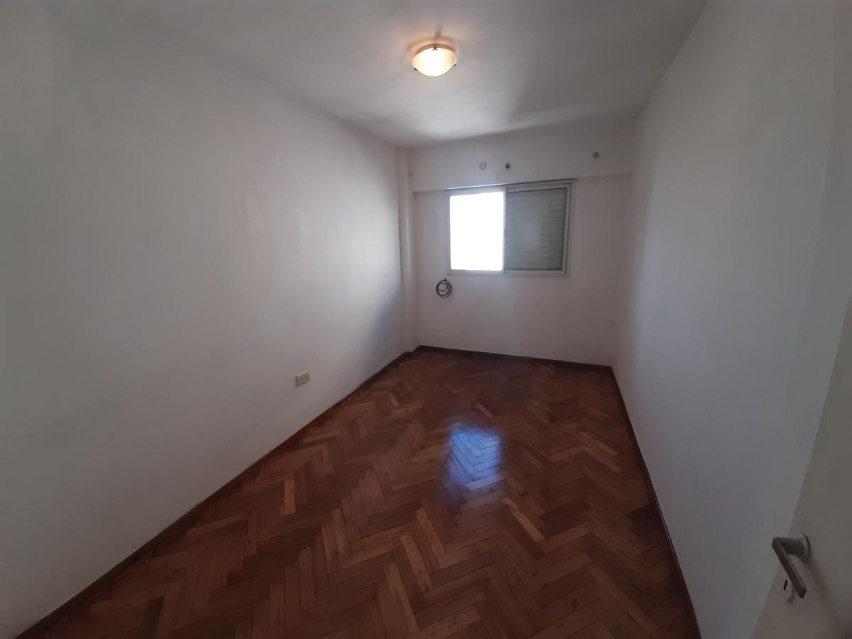 Foto de Departamento en Alquiler Pellegrini 1300 2 Dormitorios, imagen 1