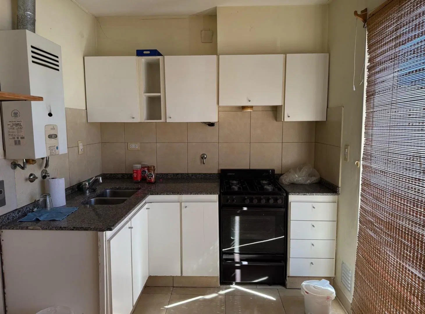 Venta en bloque casa tres plantas, departamento, local - Lourdes, Rosario 4