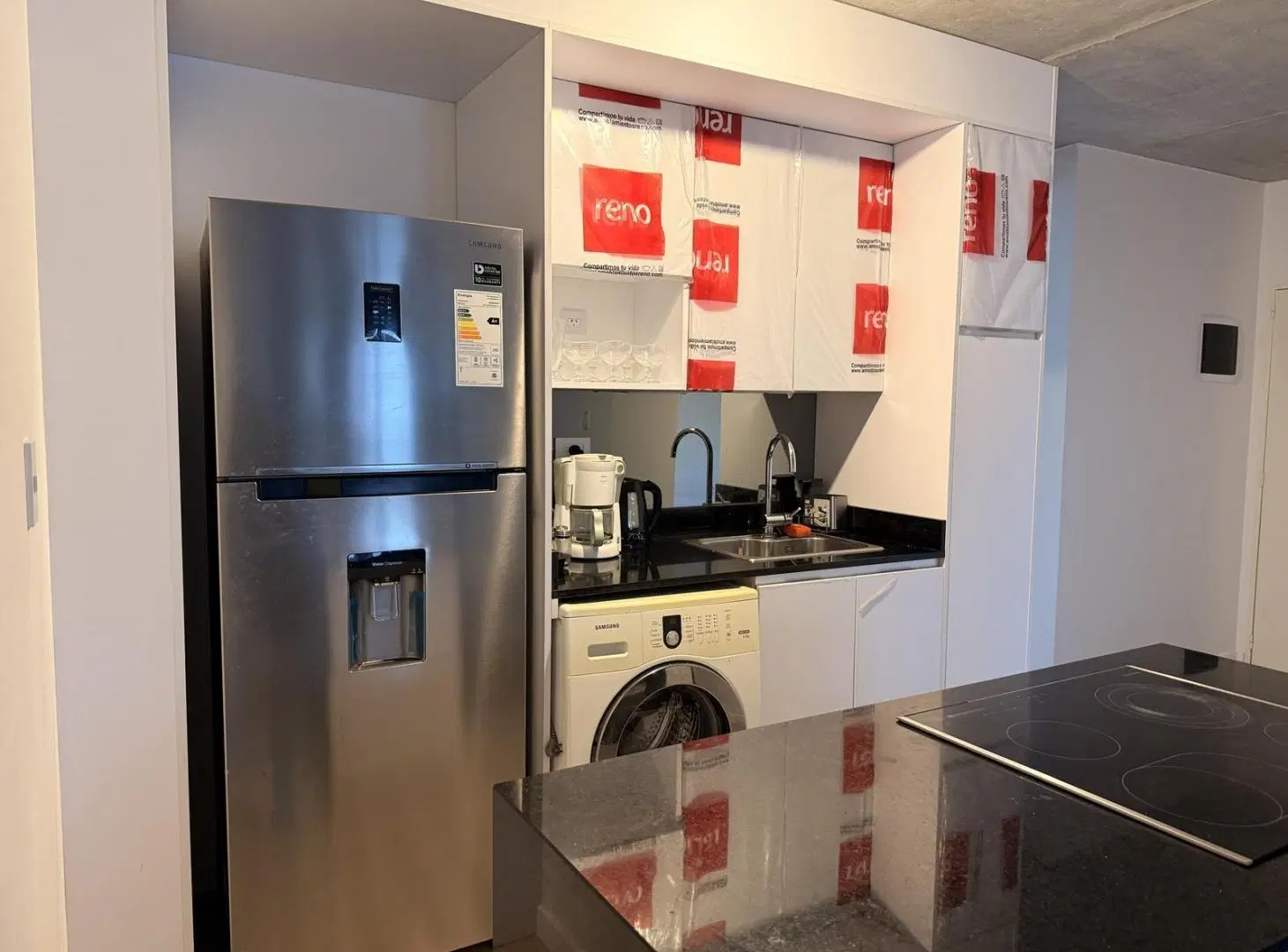Aqluiler departamento 2 dormitorios con balcón - Parque españa, Rosario 3