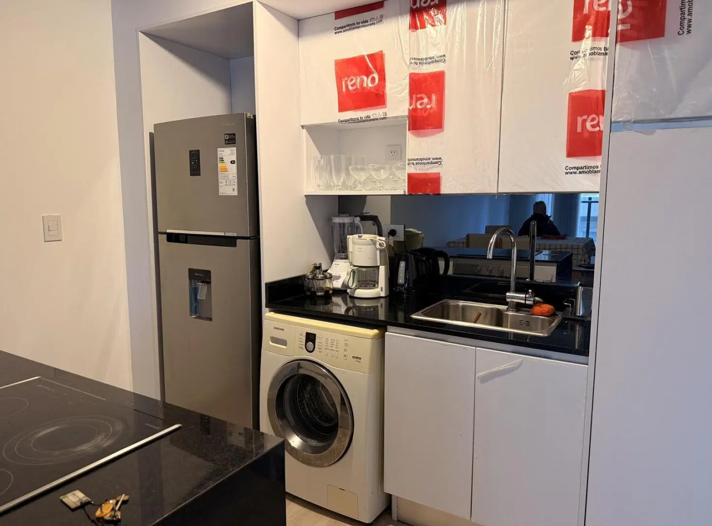 Aqluiler departamento 2 dormitorios con balcón - Parque españa, Rosario 4