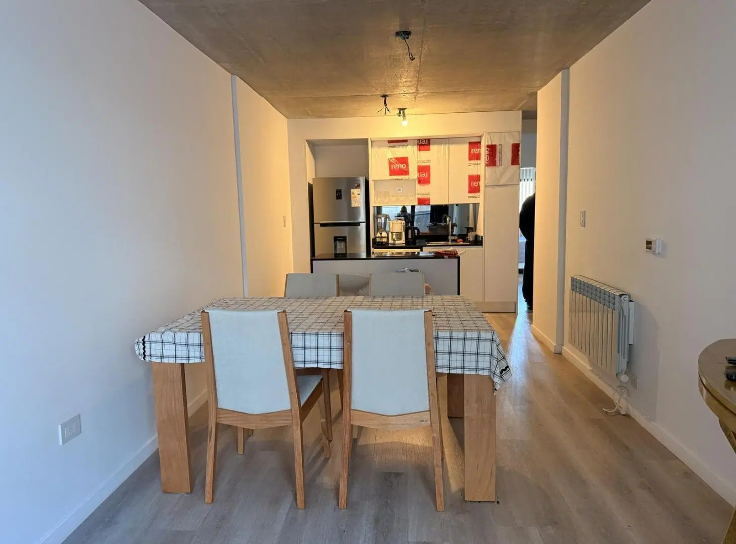 Aqluiler departamento 2 dormitorios con balcón - Parque españa, Rosario 1