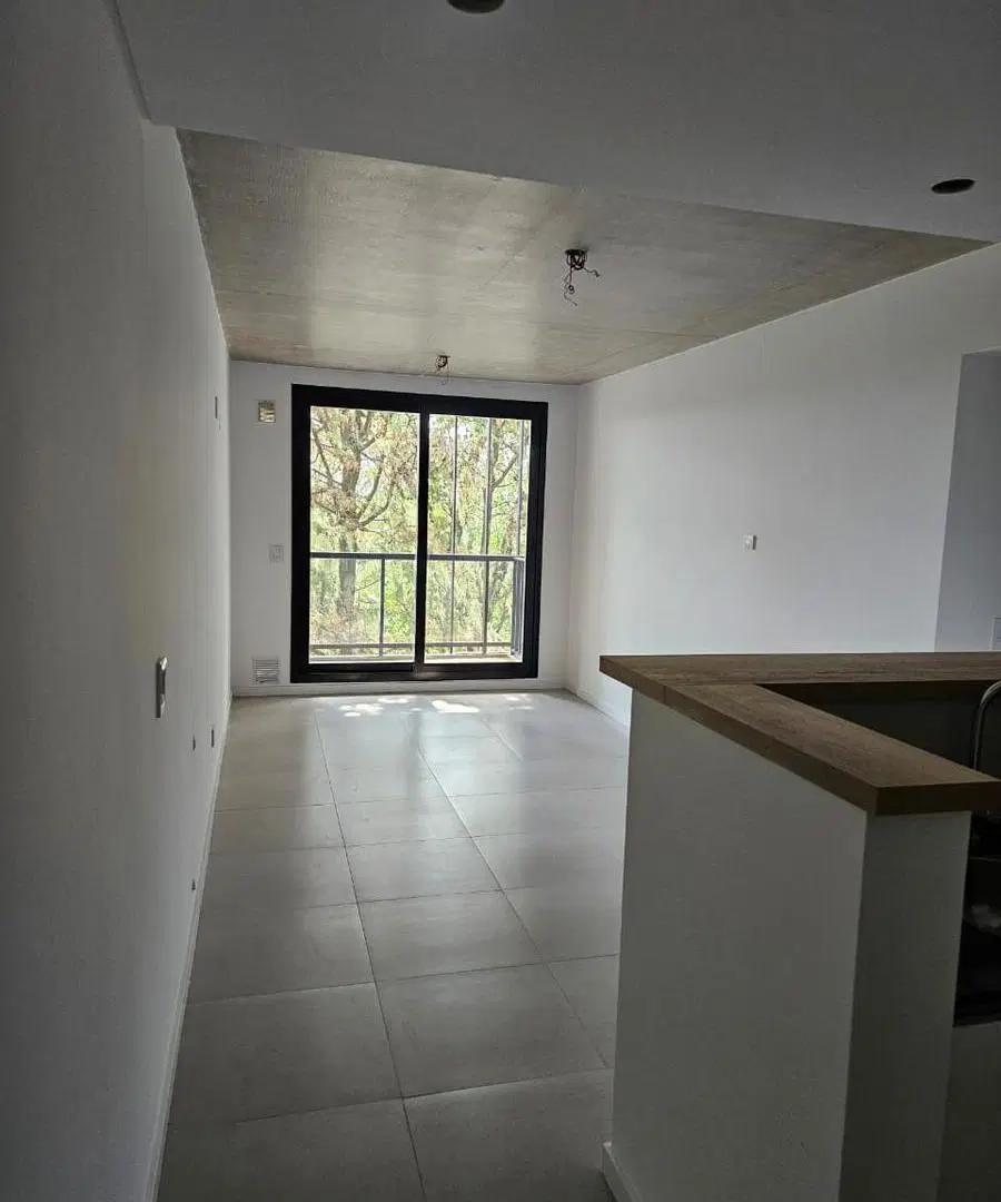 Venta Departamento Un Dormitorio Torre 1 Condominio Paddock Fisherton 2