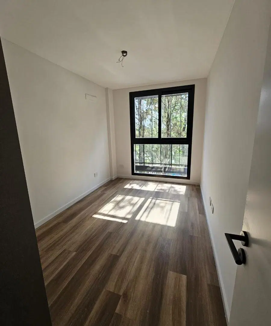 Venta Departamento Un Dormitorio Torre 1 Condominio Paddock Fisherton 3