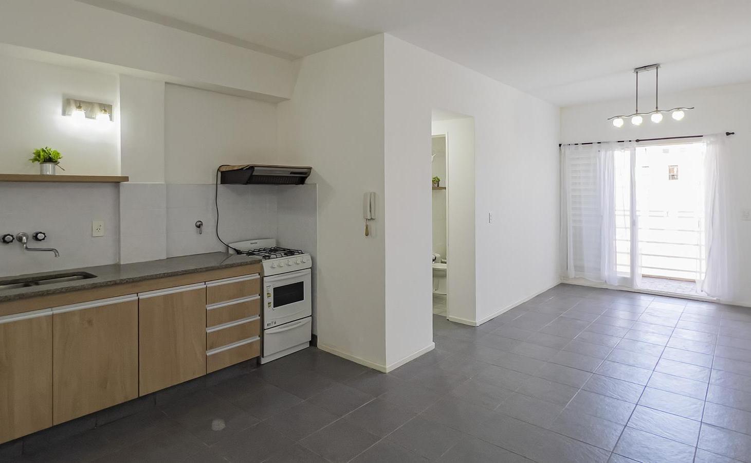 Foto de MONOAMBIENTE EN VENTA, ABASTO - DIVISIBLE, imagen 3