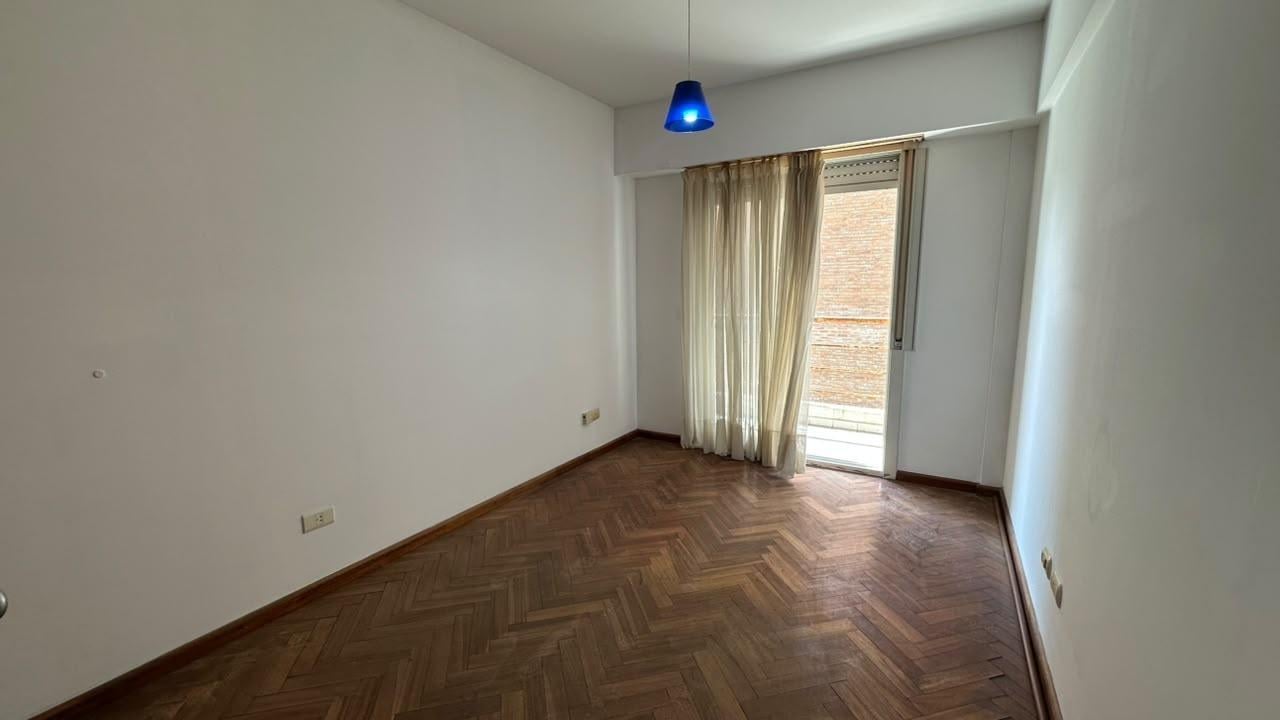 Foto de Departamento - Centro 2 dormitorios balcón al frente, imagen 4