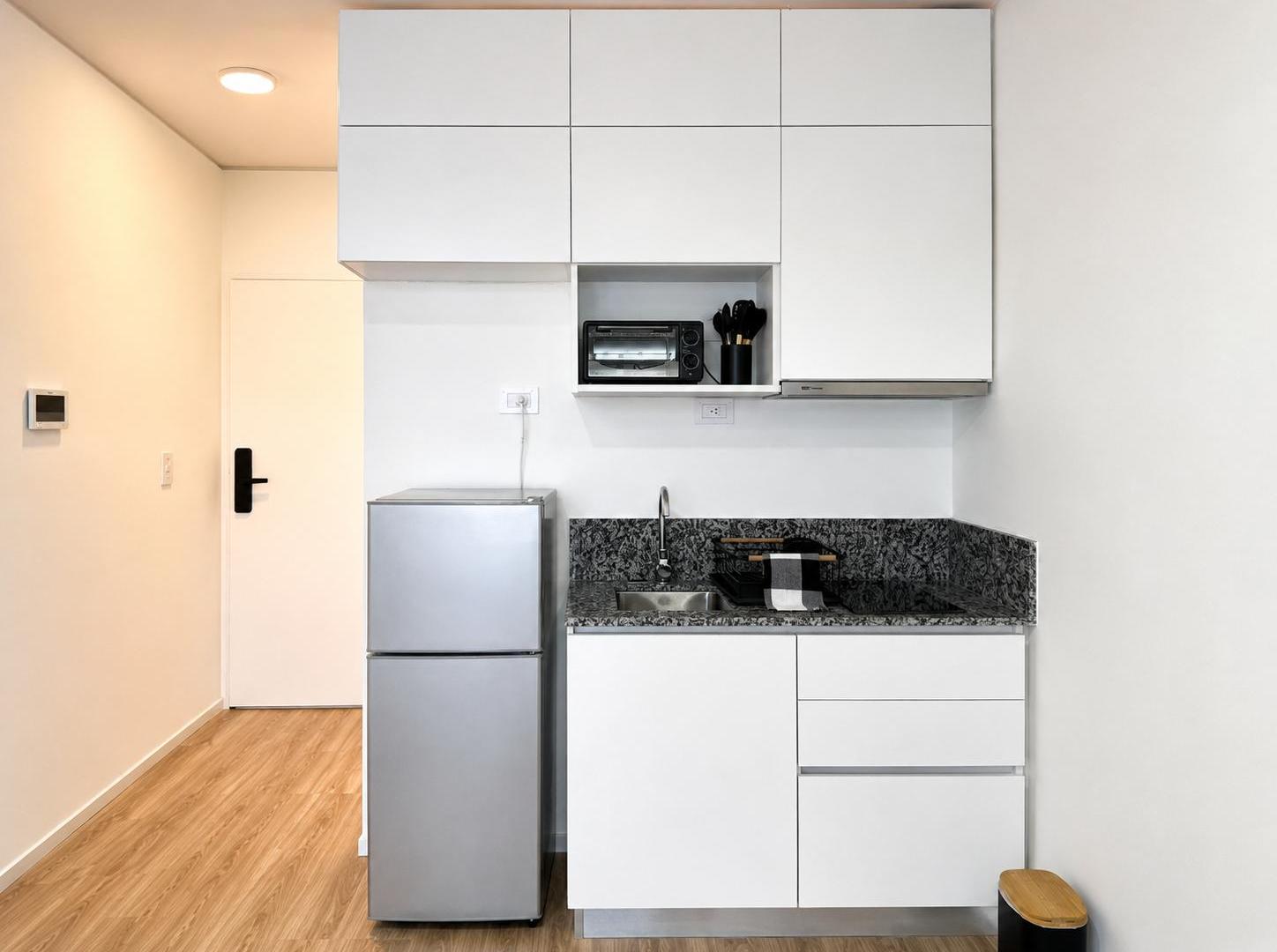 Foto de Moderno Departamento con Balcón y Amplia Vista, imagen 4