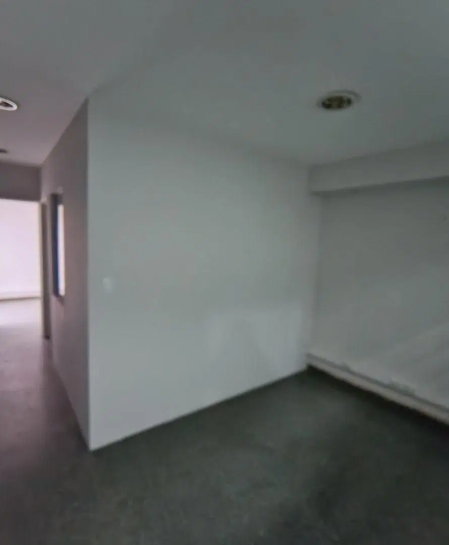 VENTA OFICINA CENTRO RECEPCIÓN 2 PRIVADOS TERRAZA PROPIA POSIBILIDAD COCHERA 4