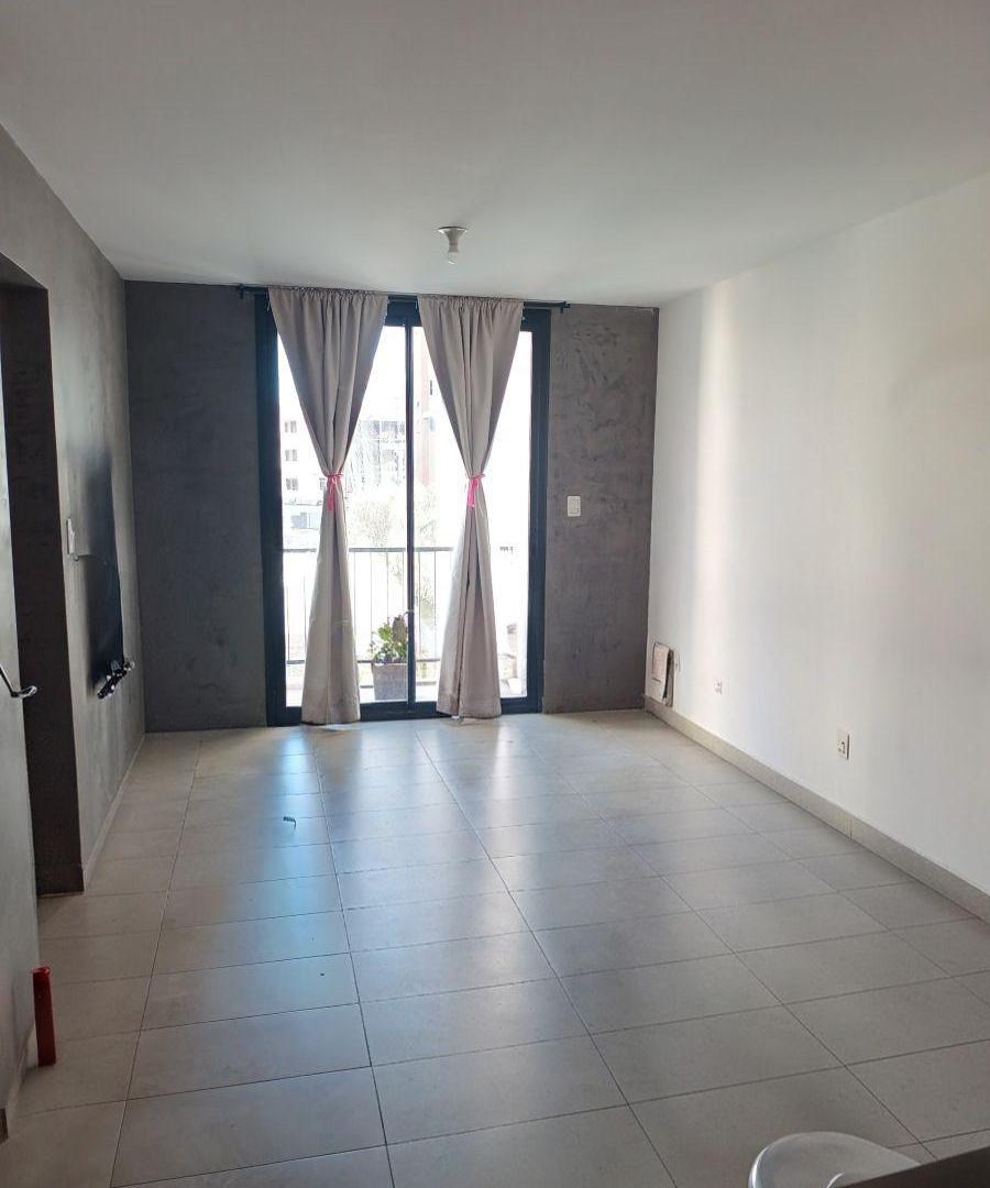 Foto de VENTA DEPARTAMENTO UN DORMITORIO ALBERDI ZONA SHOPPING DUARTE QUIROS, imagen 5