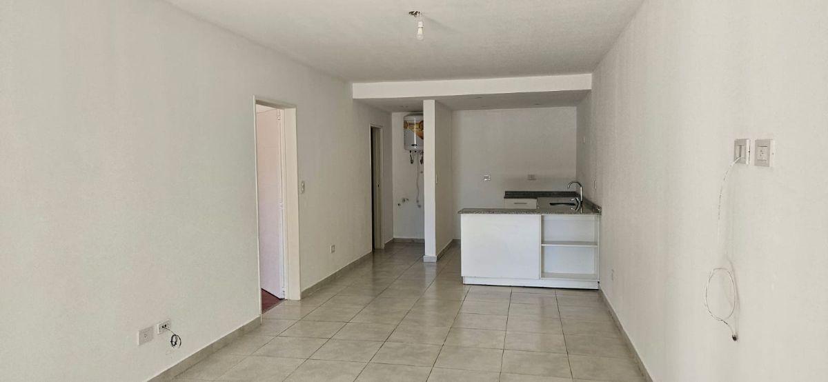 Foto de Alquiler departamento 2 ambientes con parrilla y cochera fija en, imagen 5